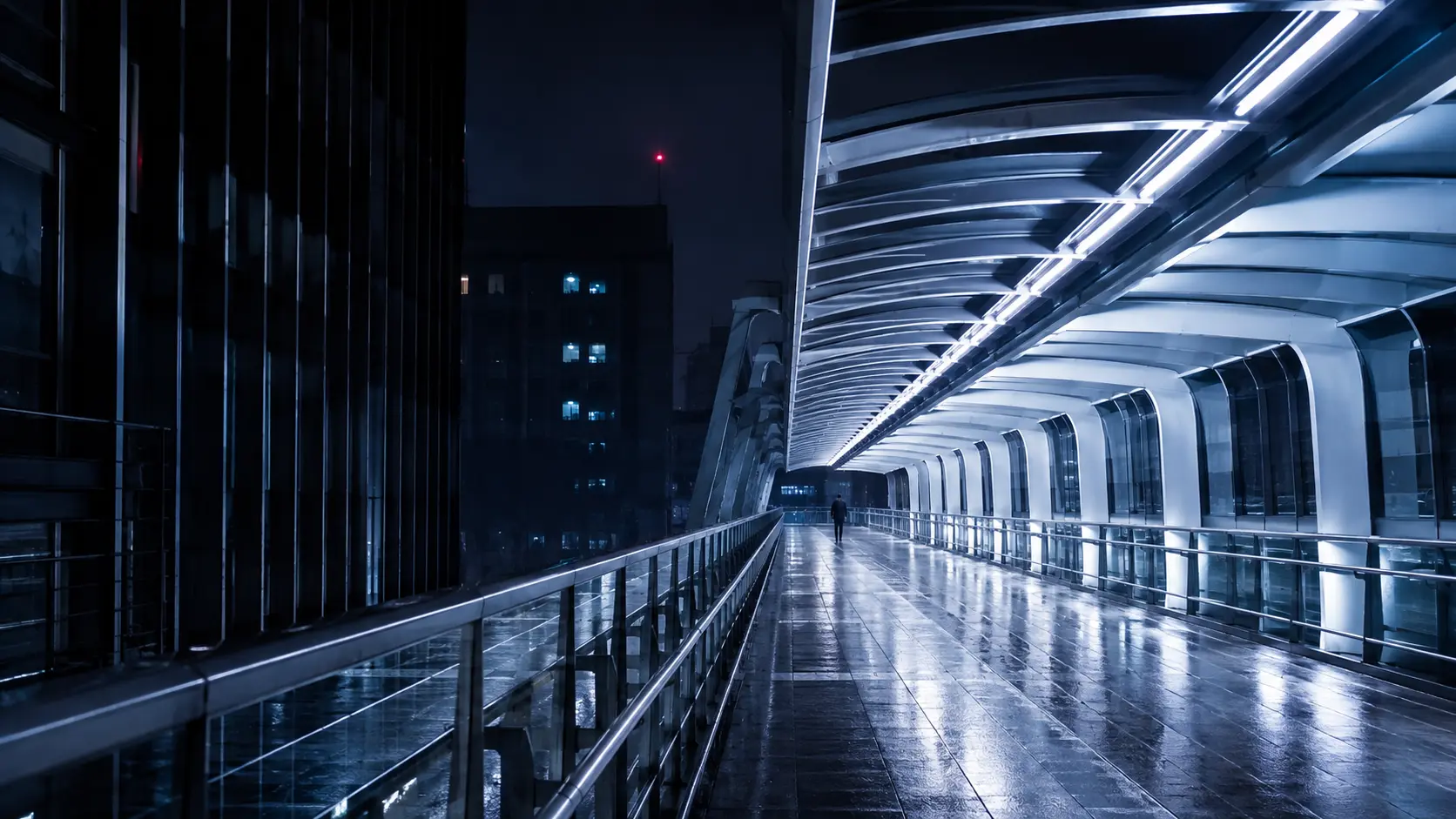 雨上がりの航路 — OSAKA / JP